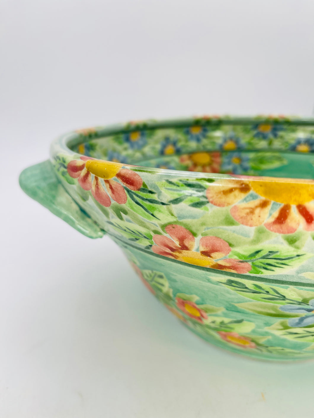 Large Bowl - Serving Size with handles