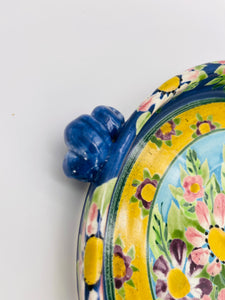 Platter with handles 9”
